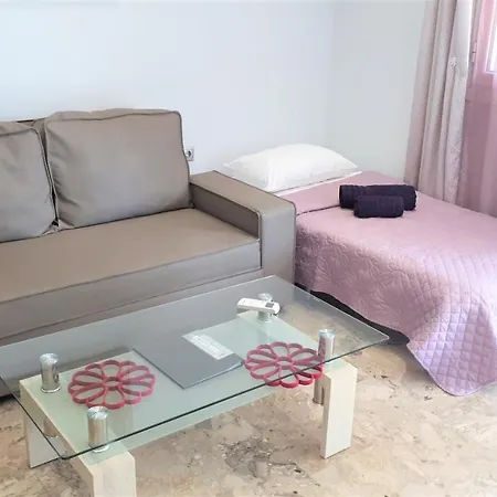 Apartment Iris Near Corfu Town Kontokali