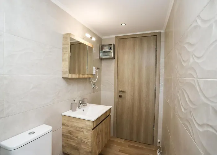 Iris Near Corfu Town * Kontokali