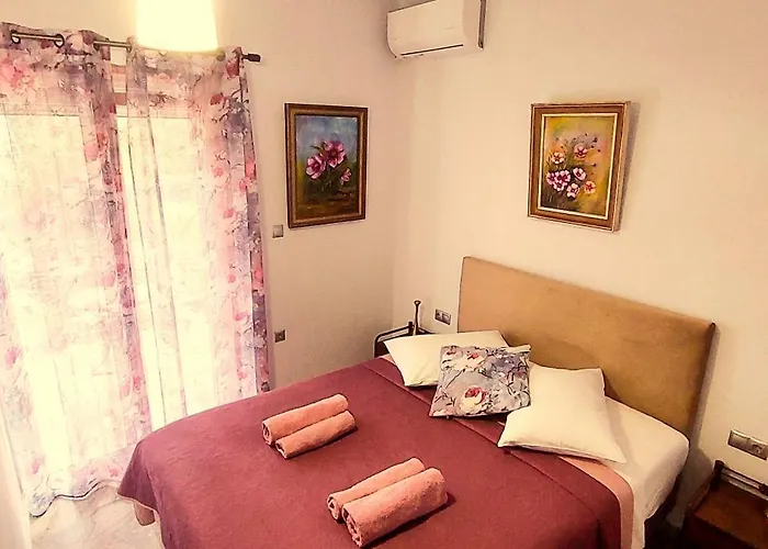 Iris Near Corfu Town Апартаменты Контокали